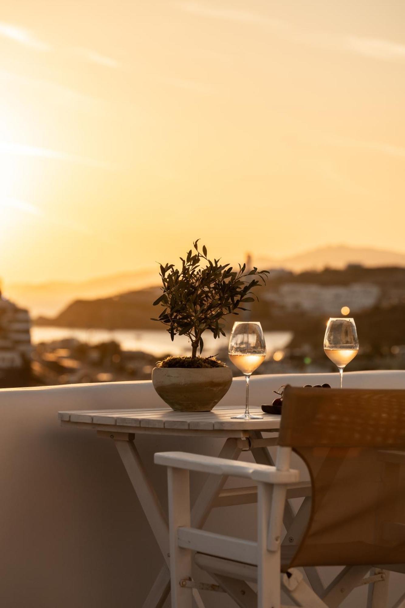 Namaste Boutique Mykonos Tourlos